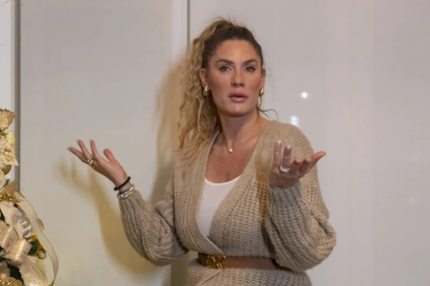 ANA ĆURČIĆ PREKINULA ĆUTNJU: Prva izjava nakon što je postala VODITELJKA, ovo su DETALJI novog posla!