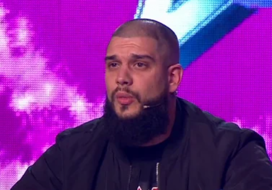 ALEKSANDRA NIKOLIĆ TUŽILA DEJANA DRAGOJEVIĆA I NJEGOVU MAJKU: Pobednik "Zadruge" pripremio ŠOK-DOKAZE protiv bivše, gori internet od detalja!