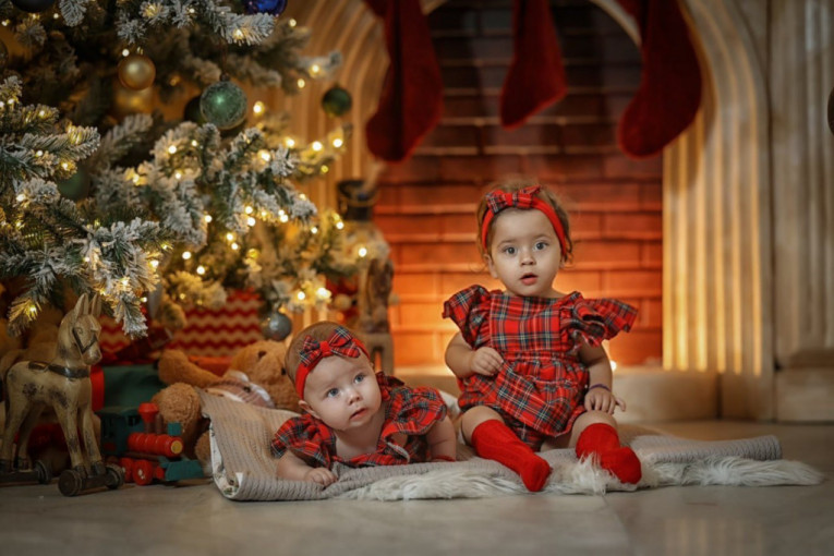 Jelena i Mladen Vuletić novogodišnje slike