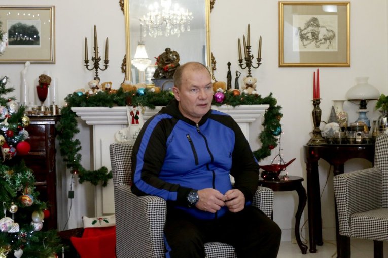 Osman Karić otvorio vrata svog doma pred Novu godinu