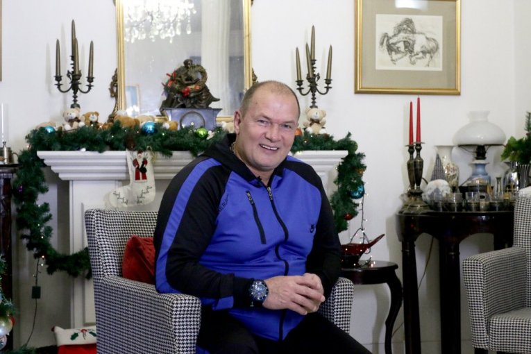 Osman Karić otvorio vrata svog doma pred Novu godinu