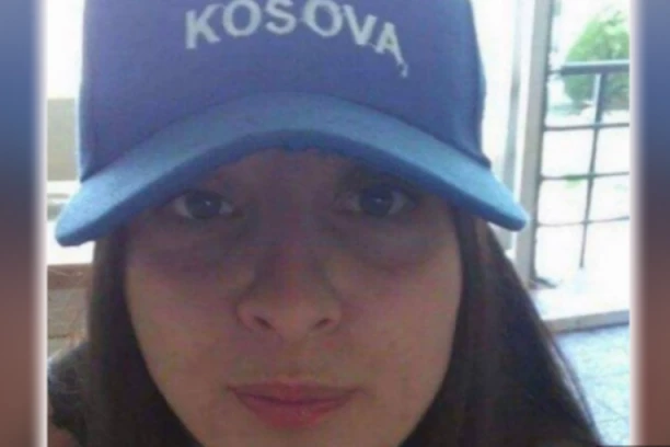 Ovo je vođa današnjeg skupa Đilasovog i Marinikinog Proglasa! Davala je SKANDALOZNE izjave o KOSOVU! (FOTO)