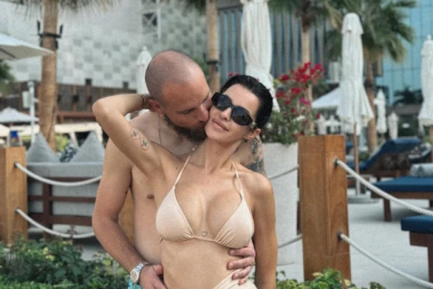 PREDRAG I ANA RAJKOVIĆ OTKRILI IME TREĆEG DETETEA: Nesvakidašnja odluka!