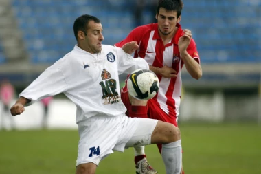 ISKUSTVO ĆE BITI PREVAGA U BORBI ZA TITULU: Sa njim u ekipi, sve je moguće - superligaški fudbaler parafirao ugovor!