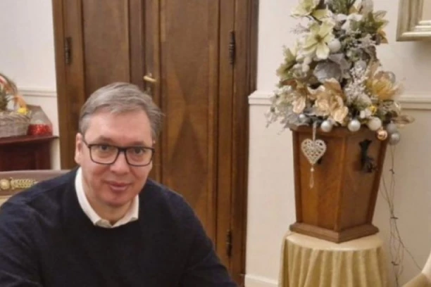 VUČIĆ UPUTIO EMOTIVNU PORUKU GRAĐANIMA SRBIJA ZA NOVU GODINU: Mi više ne čekamo prilike, već ih stvaramo
