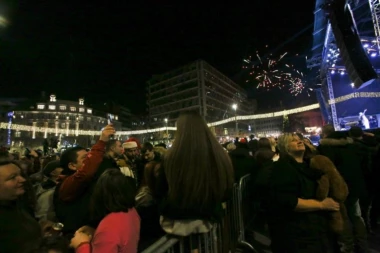 BEOGRAD KRCAT STRANIM I DOMAĆIM TURISTIMA! Na ovim lokacijama će večeras dočekati 2026. godinu!