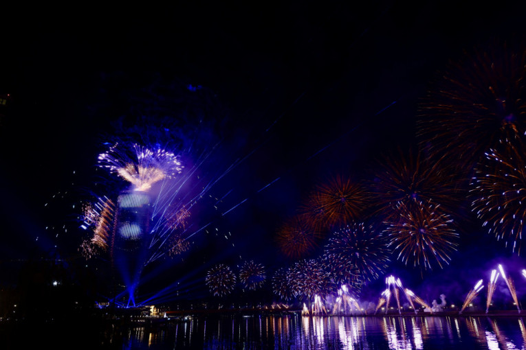 Vatromet iznad Save u Beogradu