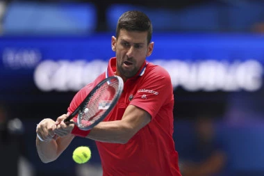 SKANDAL U PERTU: Novaka su toliko IZREVOLTIRALI da je pretio da neće nastaviti meč!