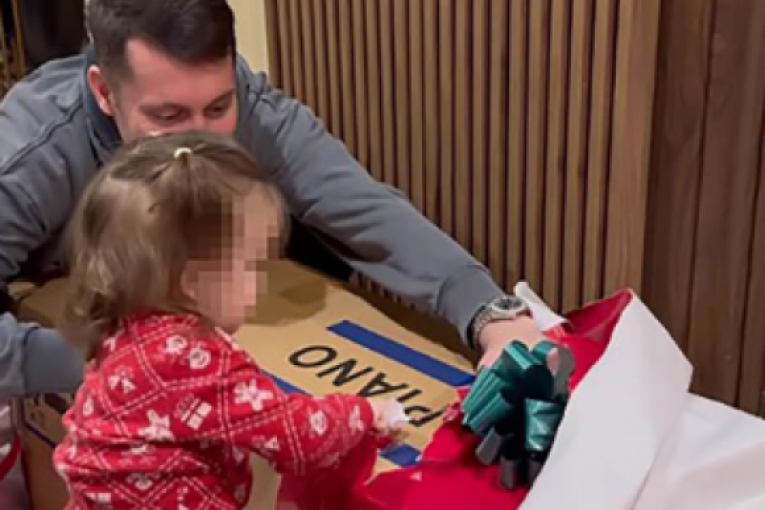 Marija Mikić iznenadila supruga Jovana za rođendan