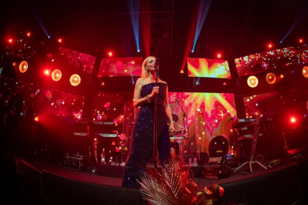 NEZABORAVAN doček Nove godine i Repriza na Kopaoniku: New Year by Music Week uz Rozgu i Cecu