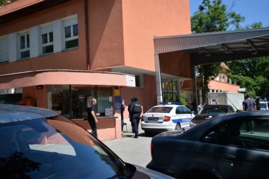 EVO U KAKVOM STANJU JE DOKTOR KOJI JE PRETUČEN U KBC ZVEZDARA: Napadnut na hitnom prijemu dva meseca pred odlazak u penziju!