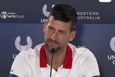 NOVAK OTVORIO DUŠU: Podsetio se DEPORTACIJE iz Australije, pa otkrio kakvo je stanje sa POVREDOM ruke!