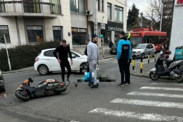 "VOLTOVCI" (SAMO)UBICE: Dostavljači izuzetno opasni i za sebe i za druge!