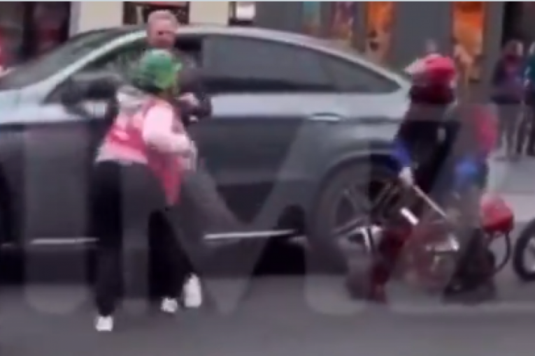 Ijan Ziring pretučen