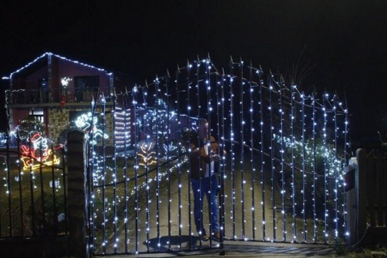 Ukrašen dom porodice Milijanović