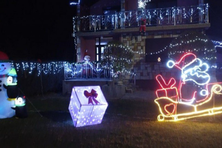 Ukrašen dom porodice Milijanović