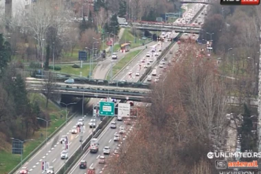 POJAČAN SAOBRAĆAJ, ALI NEMA ZASTOJA! Evo kakvo je stanje na najfrekventnijim saobraćajnicama u Beogradu!