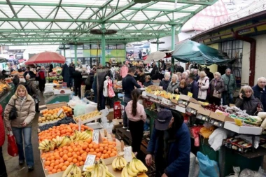 CENA OMILJENOG SASTOJKA SRPSKIH TORTI I KOLAČA PALA! Na pijacama i duplo manje cene, sjajne vesti za sve domaćice!