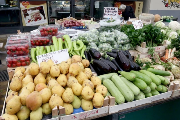 RADNO VREME BEOGRADSKIH PIJACA ZA VASKRŠNJE PRAZNIKE: Na nekima će moći da se pazari čak i na sam Vaskrs!