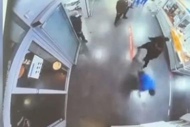 BRAĆA IZ SRBIJE PRETUKLA LEKARA I NAPALI MEDICINSKU SESTRU: Dovezli ih u bolnicu, pa POLUDELI zbog čekanja! (VIDEO)