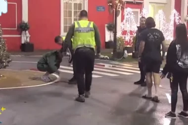 ŠA SVE RAZLUPAO PO IMANJU, PA POČEO DA PENI OD BESA: Spomenuo Mionini RODITELJE, a onda ga obezbeđenje dohvatilo!