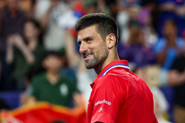 RUSI ZOVU ĐOKOVIĆA NA FUDBALSKI SPEKTAKL SA SRBIJOM! Da li će se Novak ODAZVATI?
