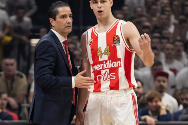 VELIKI PROBLEM ZA SFEROPULOSA! Povredio se Nikola Topić!