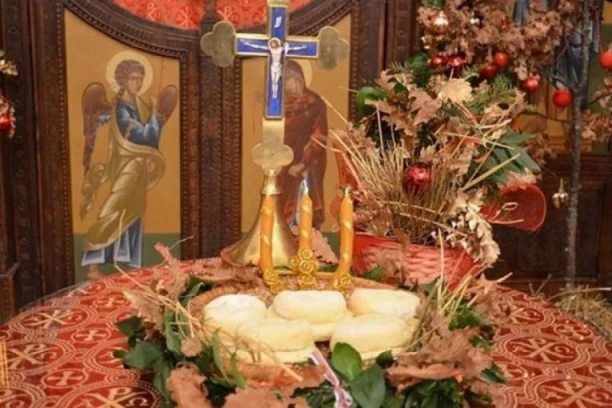 DANAS JE TUCINDAN I JEDNA STVAR JE STROGO ZABRANJENA: Vreme kada se kuća sprema za BOŽIĆ, evo šta je NAJVAŽNIJE