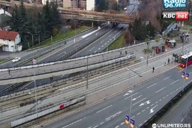 PRAZNIČNO U BEOGRADU! Evo kakvo je stanje na ulicama prestonice na Badnji dan! (FOTO)