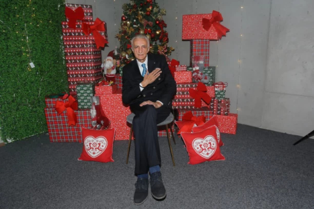 MIRKO KODIĆ PRVI PUT BEZ SINA NA BOŽIĆ: Harmonikaš sa suzama priznao o BOLU za najradosniji hrišćanski praznik!