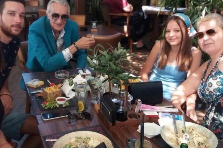 Mirko Kodić otvorio porodičan album i pokazao nikad viđene slike pokojnog sina Aleksandra