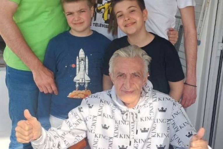 Mirko Kodić otvorio porodičan album i pokazao nikad viđene slike pokojnog sina Aleksandra