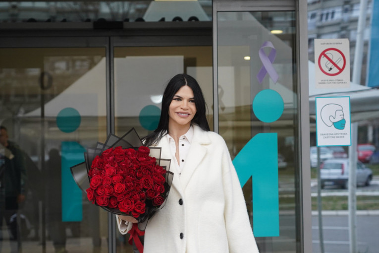 Dejana Živković napustila porodilište