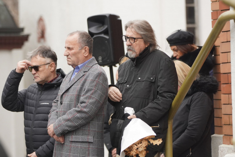 Sahrana majke Lene Kovačević