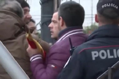 HAOS NA CETINJU! Sukob dve grupe pravoslavnih vernika! UMALO TUČA, policija sprečila potpunu katastrofu (VIDEO)