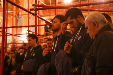 VATERPOLISTI NA LITURGIJI U ZAGREBU!