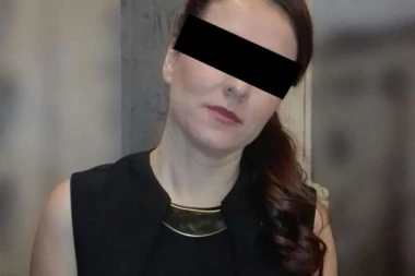 MAJKA TROJE DECE TRAGIČNO NASTRADALA U NESREĆI KOD KISAČA! Sletela sa puta zbog klizavog kolovoza, auto se PREVRNUO - jezivi DETALJI tragedije!