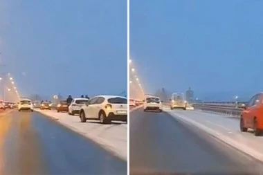 SLUPALO SE OSAM AUTOMOBILA NA OSTRUŽNIČKOM MOSTU! Sneg napravio totalni karambol u saobraćaju (VIDEO)