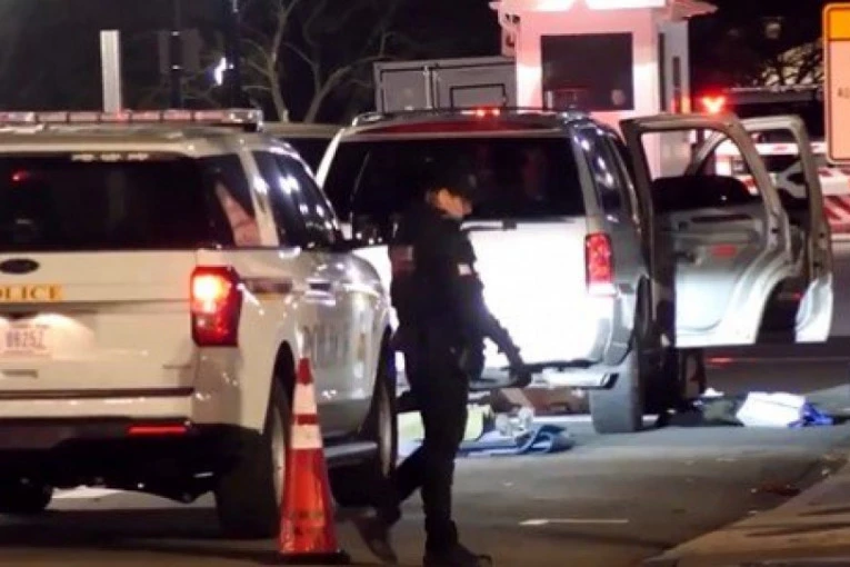 POLICIJA TRAGA ZA NAPADAČEM! Pucnjava kod Bele kuće uzdrmala Vašington!