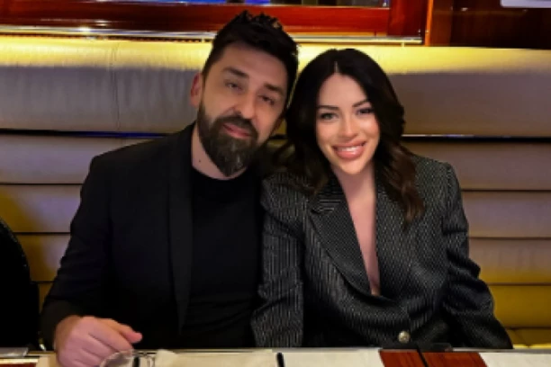 NAKON TUGE, SLAVLJE U DOMU OGNJENA AMIDŽIĆA: Mina emotivnom objavom sa bebom raznežila voditelja! (FOTO)