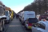 "OD OVOGA JE GORI SAMO GRAĐANSKI RAT:" Nemci u očaju zbog štrajka i reakcije ŠOLCA, poljoprivrednici I DANAS na ulicama (VIDEO)