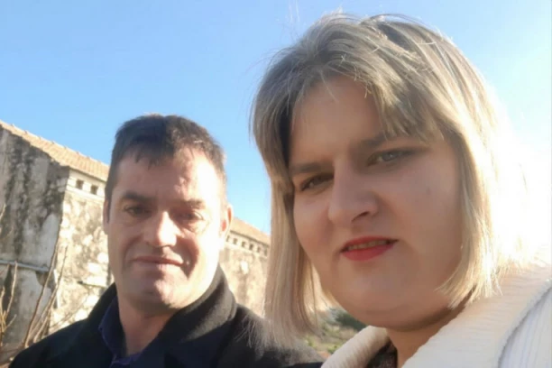 SMRT MAJKE ČETVORO DECE POD VELOM MISTERIJE! Korčula ZAVIJENA U CRNO nakon što je mlada Silvestra (36) iznenada preminula: OGLASILI SE IZ BOLNICE - Evo šta je pokazala OBDUKCIJA!