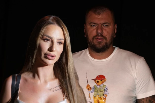 ALEKSANDRA I JANJUŠ ZAJEDNO NA ZLATIBORU?! Osvanula šok-fotografija, nakon Prijepolja, organizovali novo ZAJEDNIČKO PUTOVANJE?!