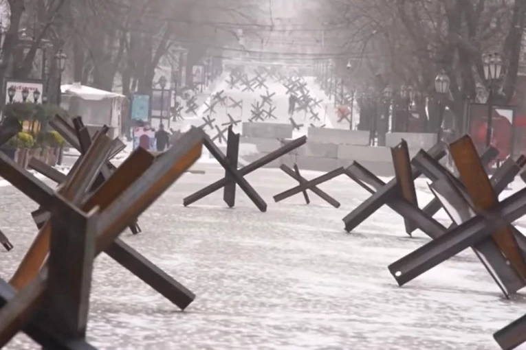 POZNATA TUŽITELJKA I NJENA ĆERKA PRONAĐENE MRTVE: Horor u UKRAJINI!