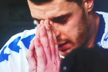 MARSENIĆ NA TRIBINAMA RECITOVAO "OČE NAŠ"! Rukometaš Srbije je OVIM potezom ODUŠEVIO gledaoce!