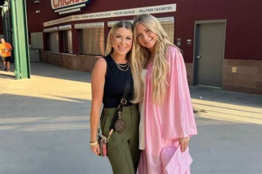 IMAM 29 GODINA, A MOJA ĆERKA 22: Zbog naše sličnosti ljudi POLUDE, a na mrežama ne prestaju UVREDE (FOTO)