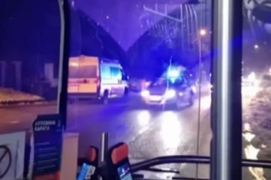 UŽASNA NESREĆA U LEŠTANIMA: Automobil sleteo u kanal i prevrnuo se! Šta se desilo? (VIDEO)