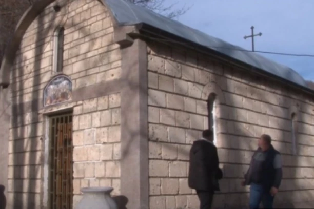 SRBI U STRAHU!  Crkva u Zupču obijena, a policija ništa ne preduzima!