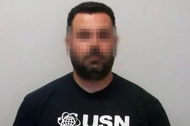 ALBANSKA MAFIJA SASULA KIŠU METAKA U VLASNIKA PUMPE?! U autu krio kalašnjikov - evo zašto obezbeđenje nije bilo taj dan PORED NJEGA!