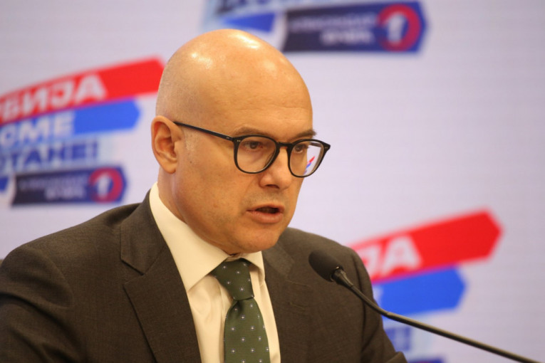 Miloš Vučević nakon sednice SNS